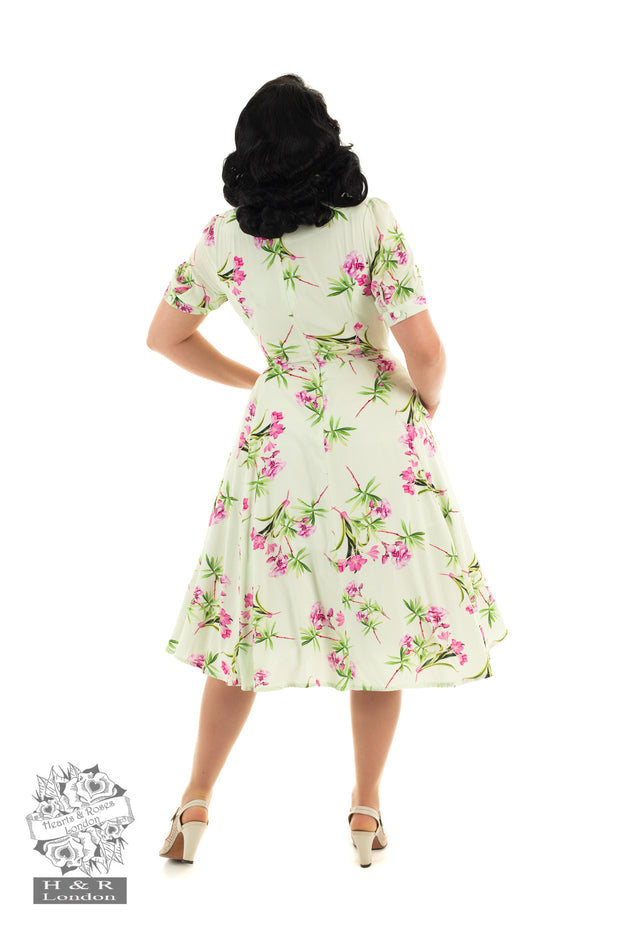 Hearts & Roses Victoria Pale Green Floral Swing Dress